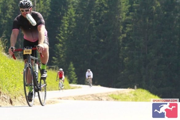 Don't try this at home....Not the best tactic for aerodynamic efficiency.